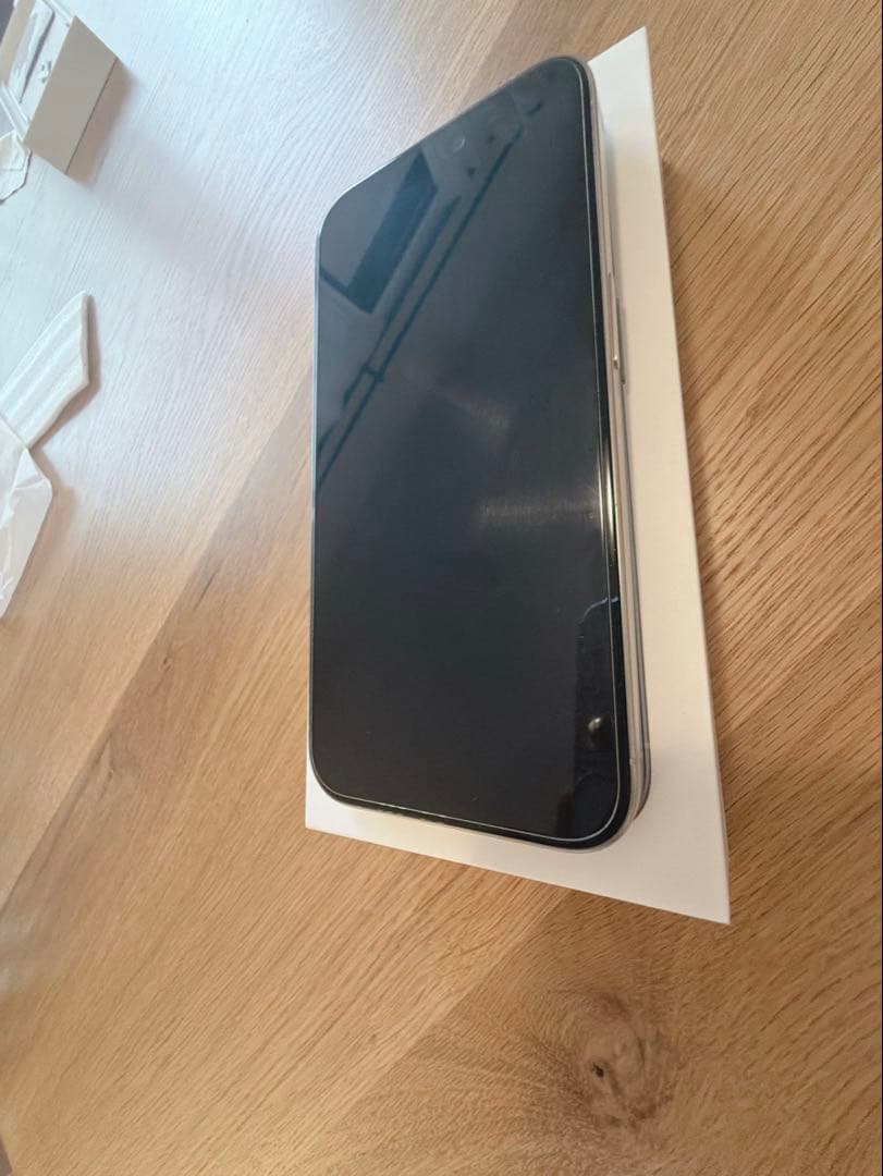 Apple iPhone 15Pro 128GB ホワイトチタニウム