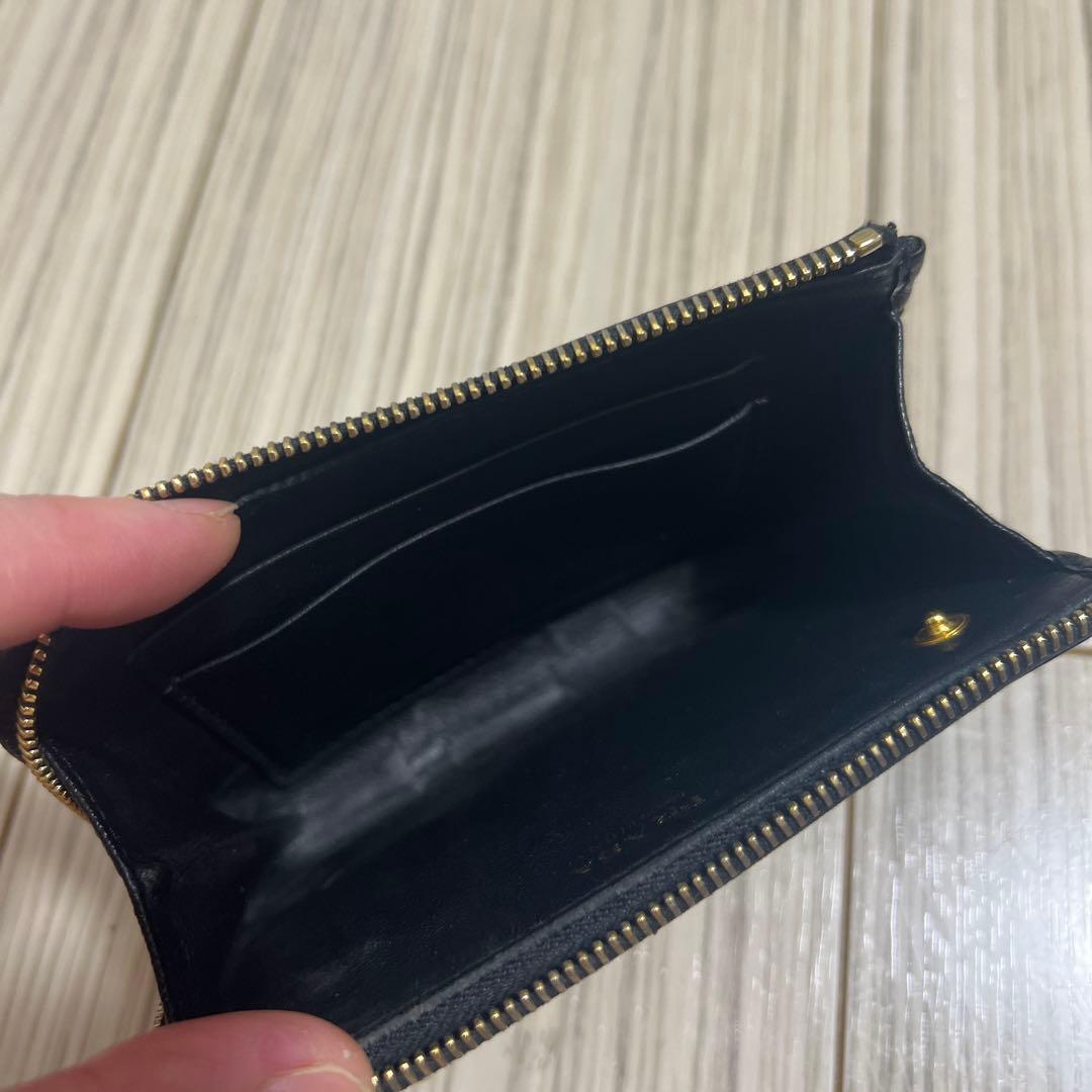 PRADA ケース　フラグメントケース