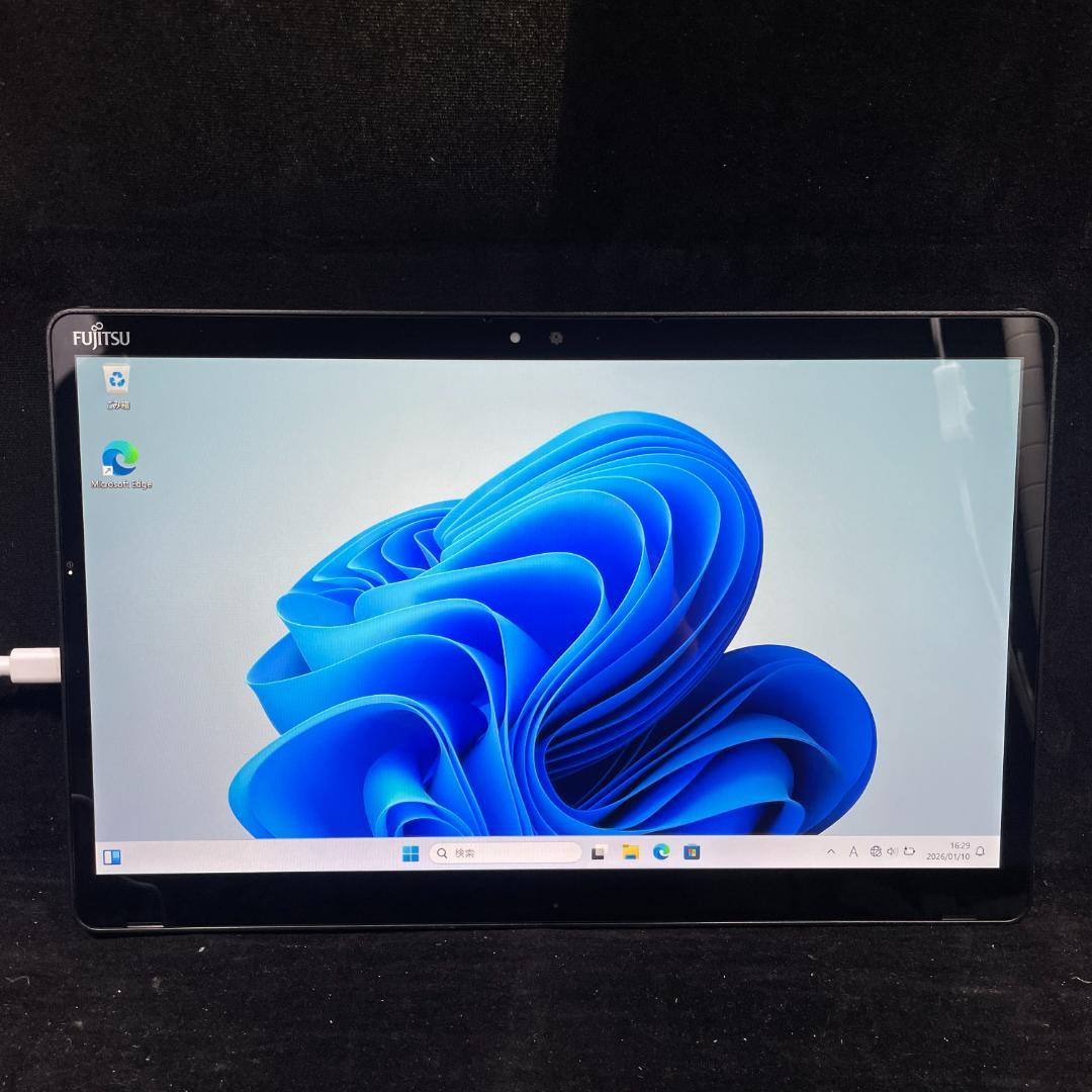 美品 ARROWS Tab Q739/AB 第8世代i5 高速SSD 256GB