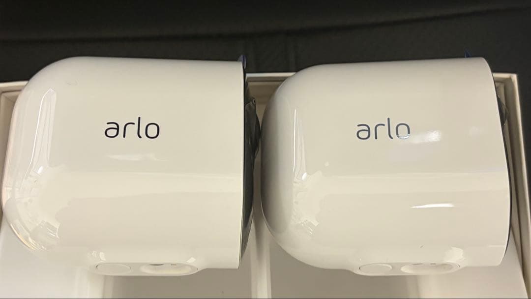 g*k様 ArloUltra Series 4K UHD 防犯カメラ2台セット未