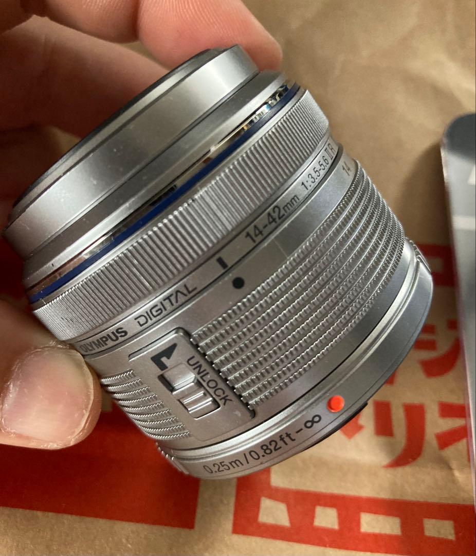 OLYMPUS M.ZUIKO DIGITAL 14-42mm レンズ