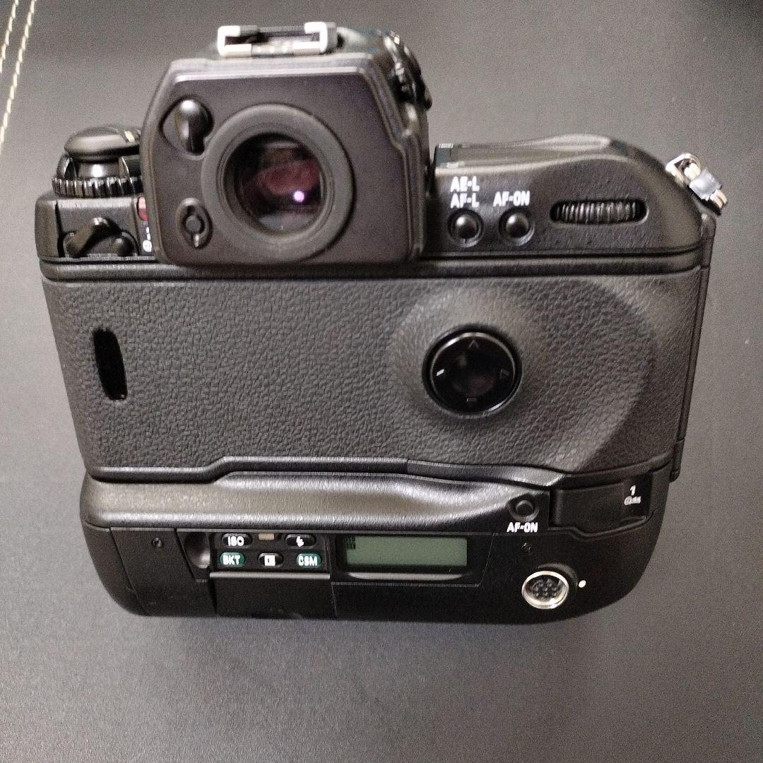 Nikon F5 一眼レフカメラ AF NIKKOR 50mm