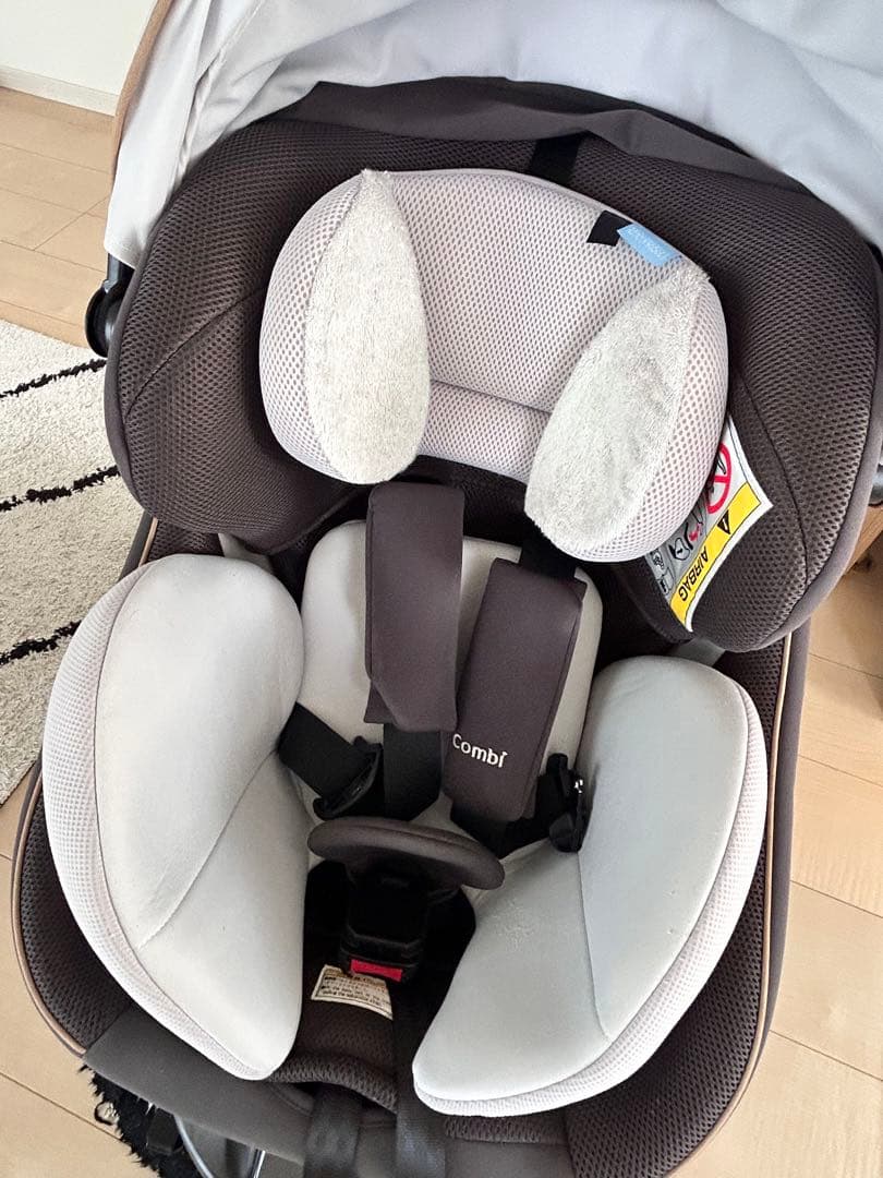 Combi 車用チャイルドシート クルムーヴ　スマート　ISOFIX シリーズ