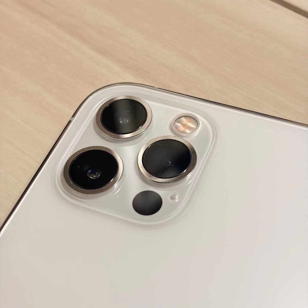 ✨美品✨【Apple】iPhone 12 Pro 256GB シルバー　76%