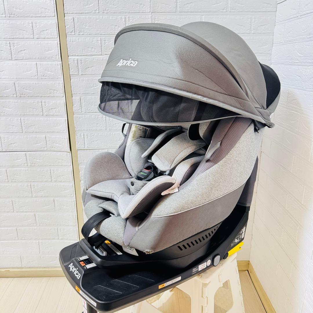 ✨極美品✨アップリカ チャイルドシート クルリラisofixプラスAB R129