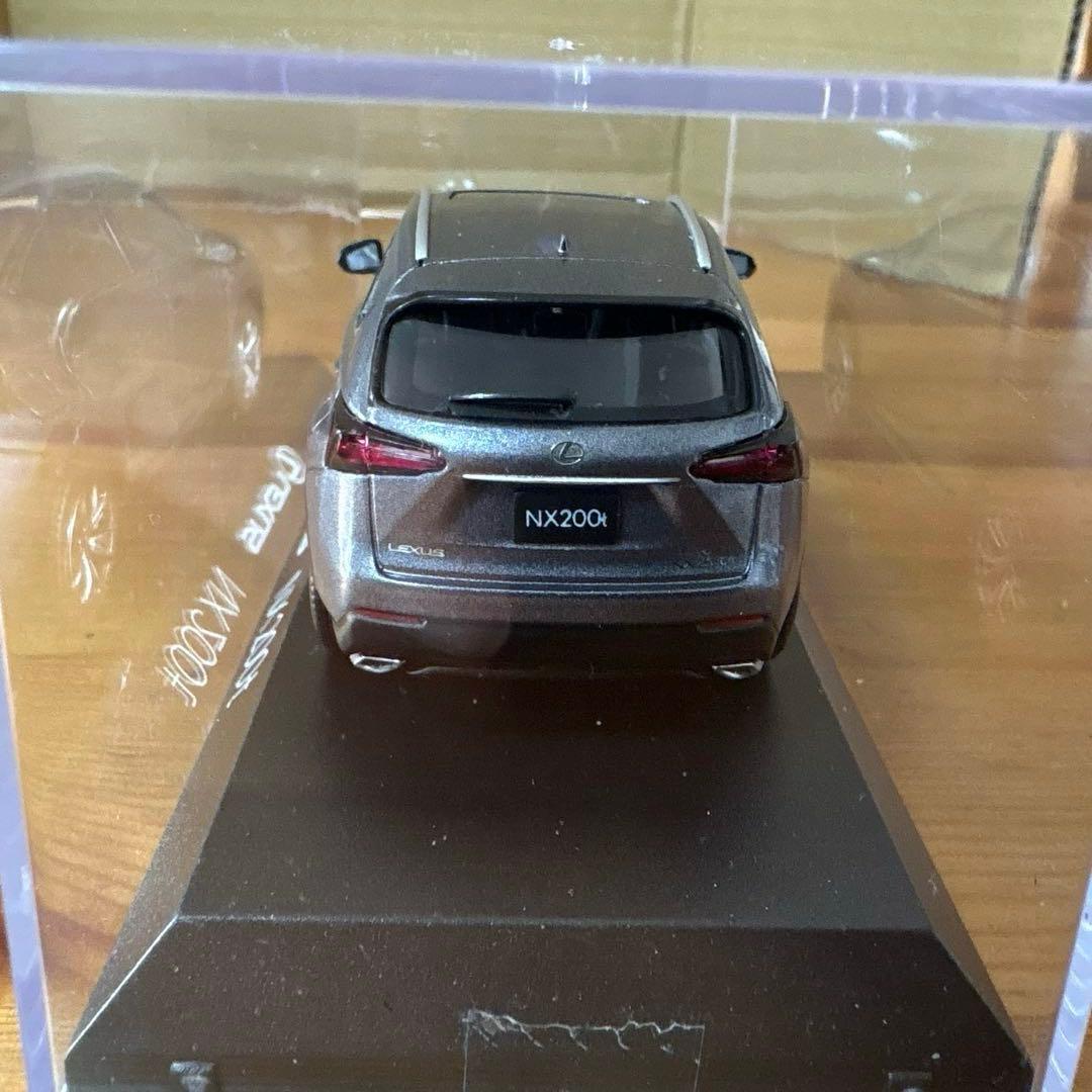 LEXUS NX 200t ミニカー 1/43 グレー 京商