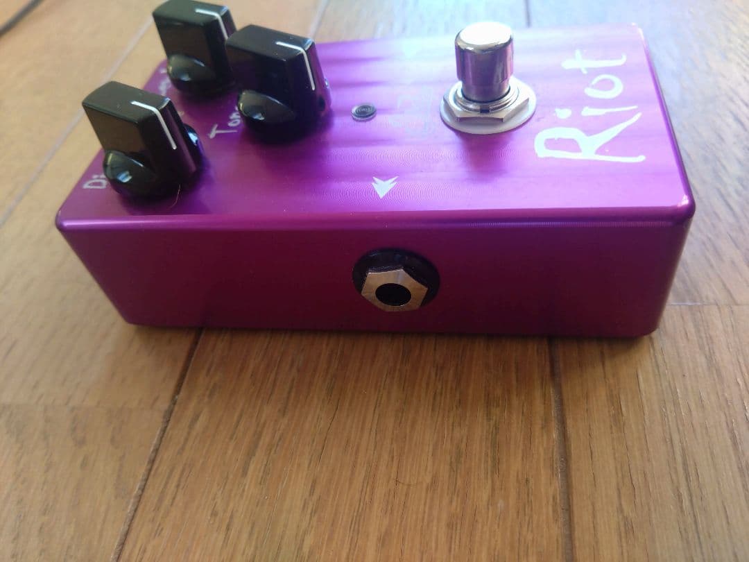 Suhr / Riot Distortion ディストーション