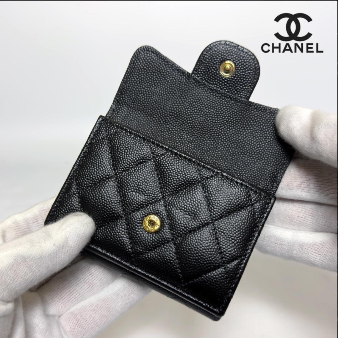 正規品　超美品　シャネル　マトラッセ　ゴールド金具　Wホック　三つ折り財布