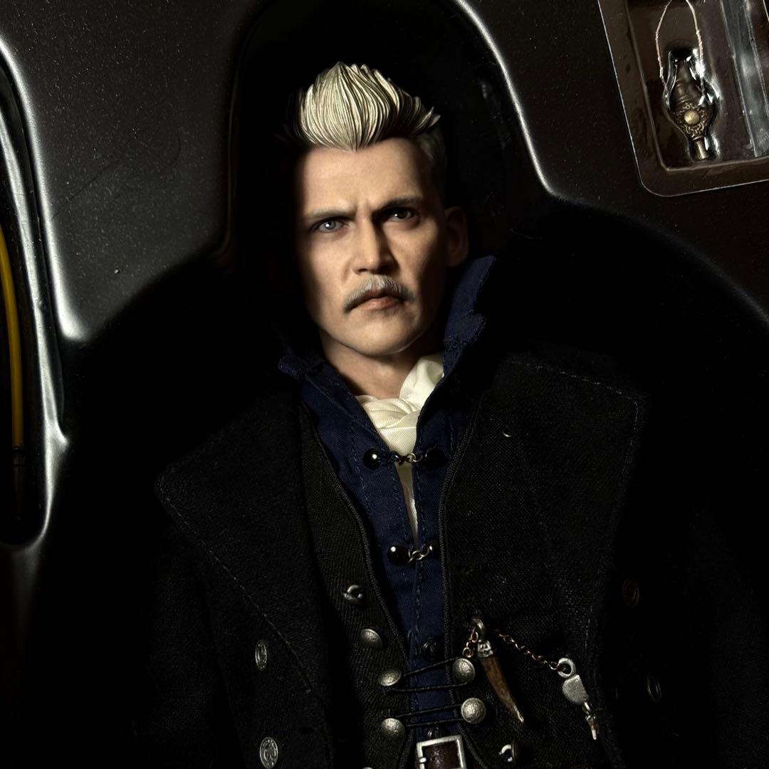 ホットトイズ グリンデルバルド （ボーナスアクセサリー付）