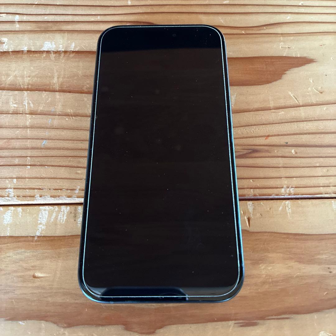 アリフ　iPhone16 128GB ブラック　SIMフリー