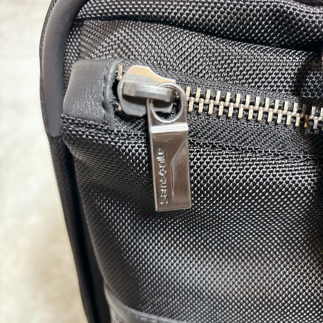 【希少デザイン】　Samsonite キャリー　ビジネス　ブラック　ソフト
