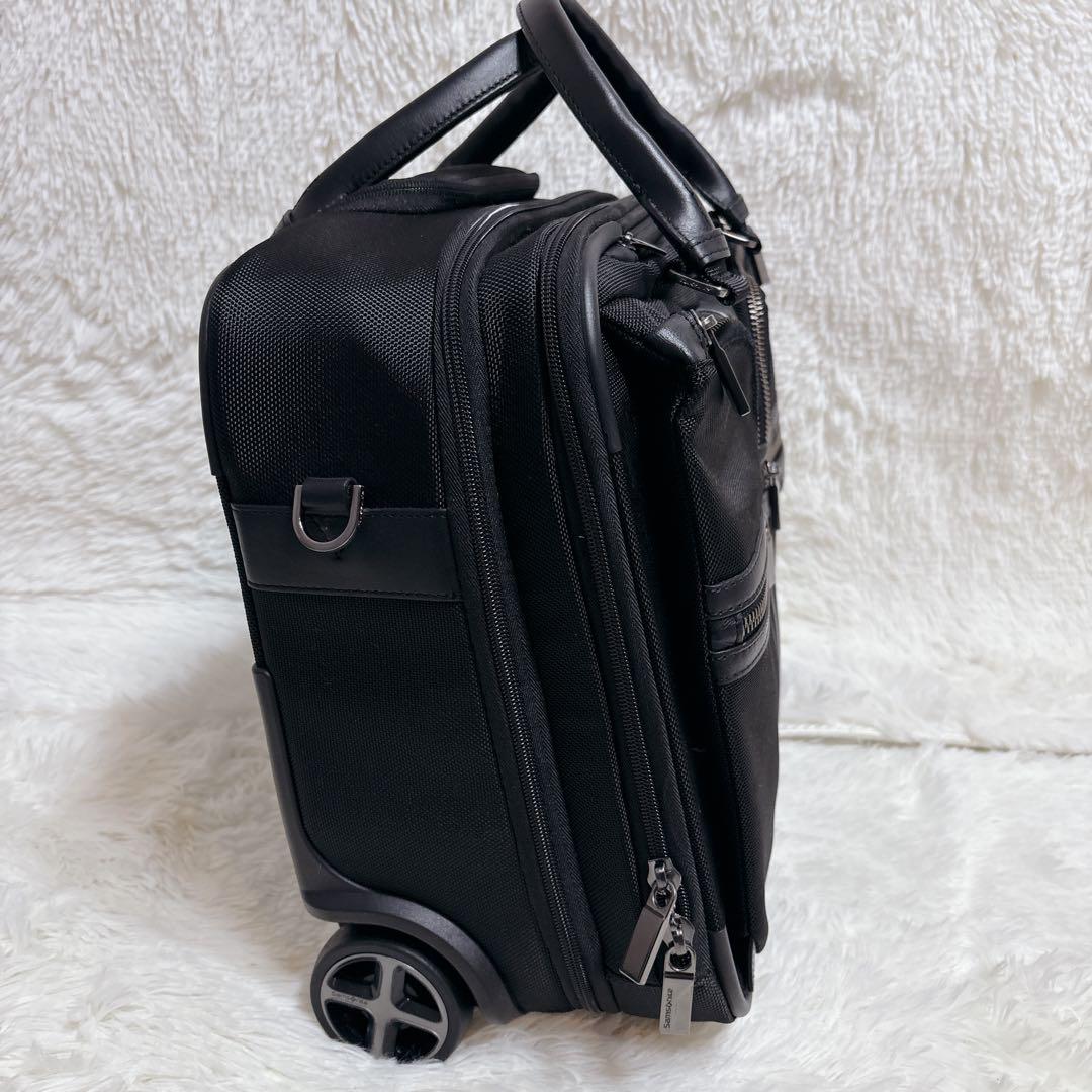 【希少デザイン】　Samsonite キャリー　ビジネス　ブラック　ソフト