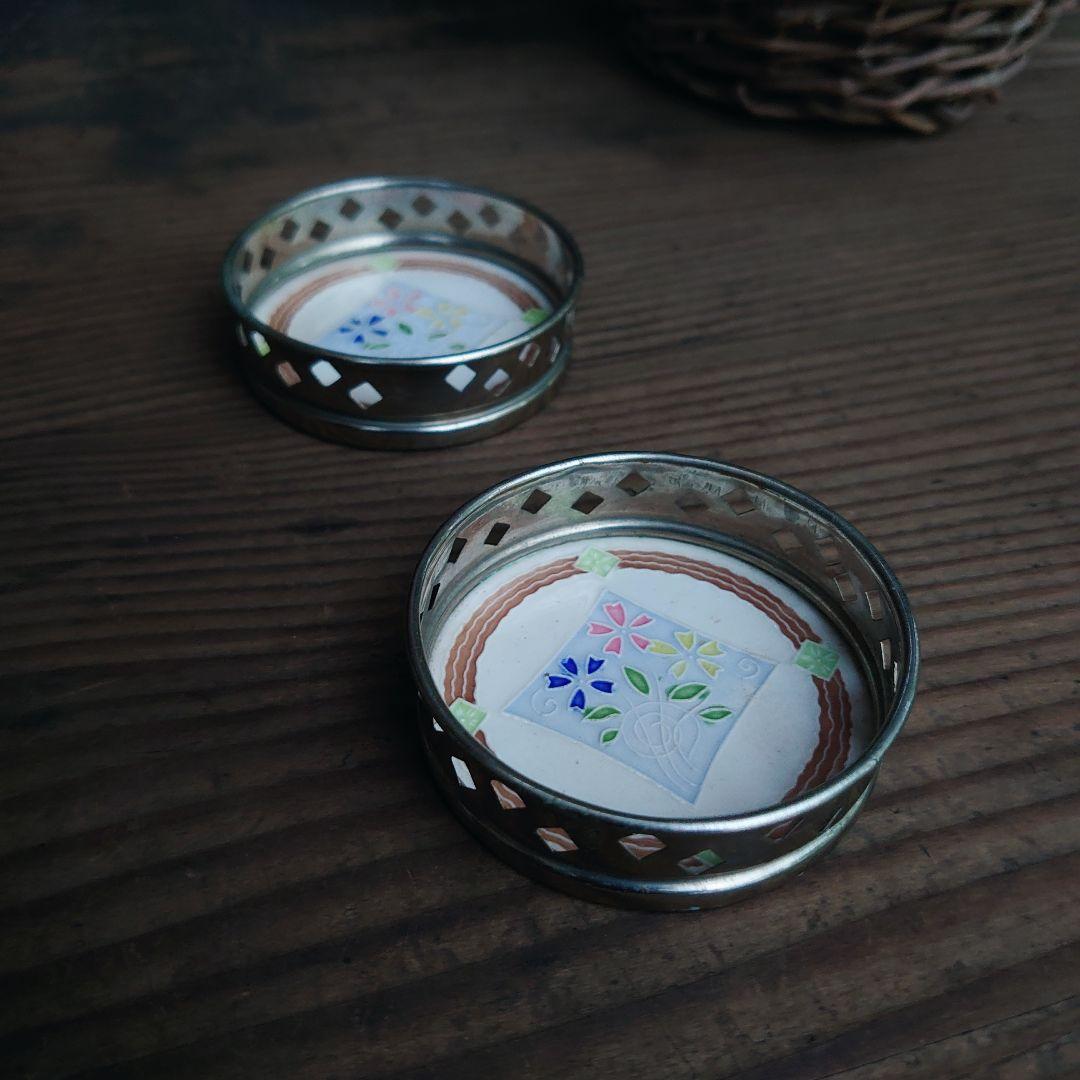 【ご成約】淡路珉平焼 ターコイズブルー 陽刻 花文様 7寸皿と骨董の器 おまとめ