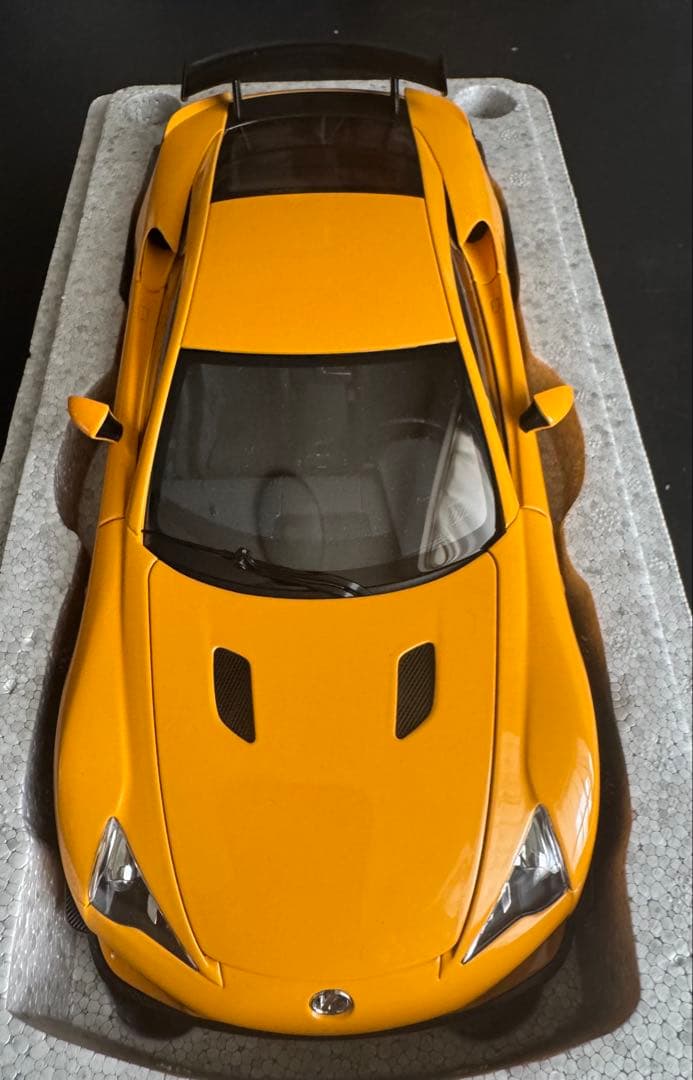 ミニカー LEXUS LFA NURBURGRING PACKAGE 1/18