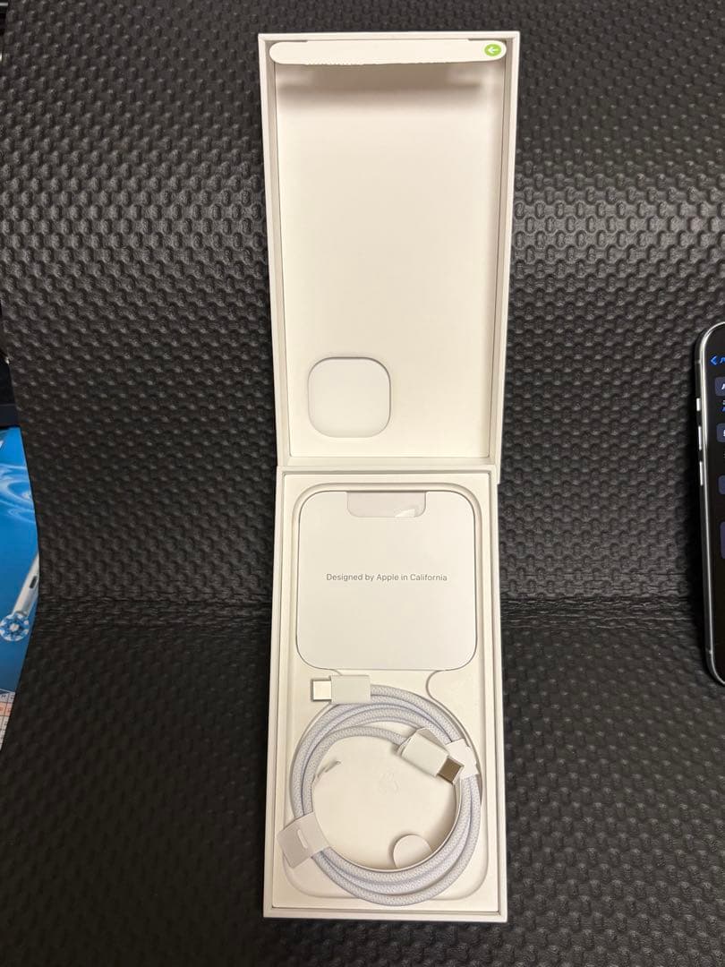 美品 最大容量86% Apple iPhone 15 ブルー 本体 128GB