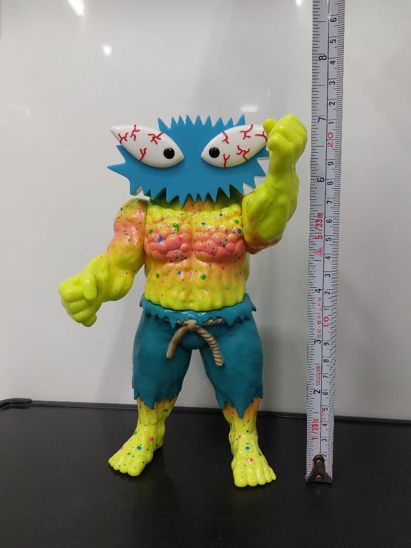 フィギュア 　希少　筋肉ムキムキ