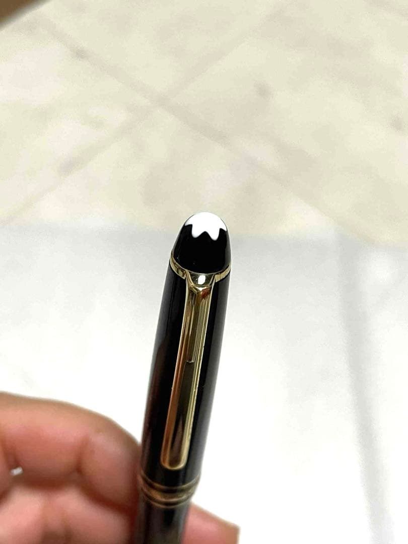 モンブラン MONTBLANC マイスターシュテュック クラシック　ポルーペン