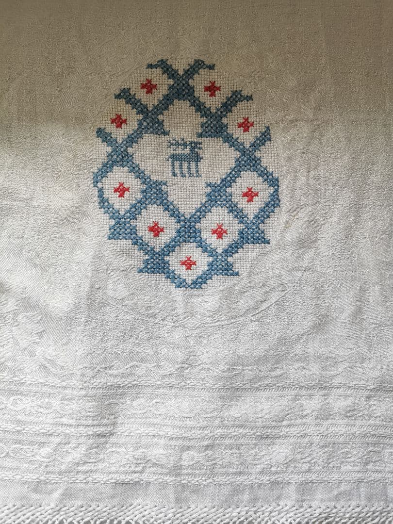 アンティークイタリア ダマスク織リネン カーネーション＆馴鹿 クロスステッチ刺繍