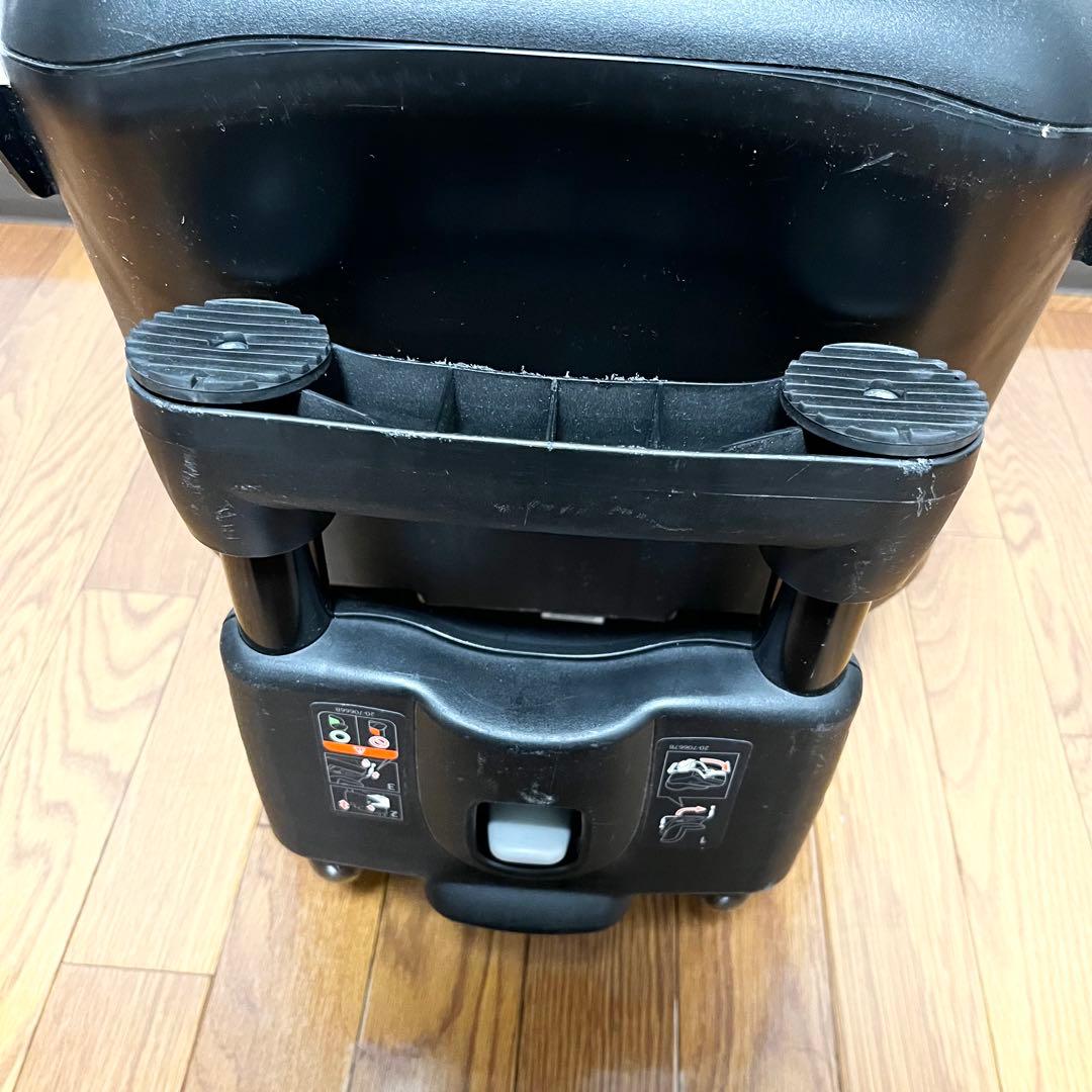 【極美品】エールベベ クルットNT2 チャイルドシート　シナモンブラウン