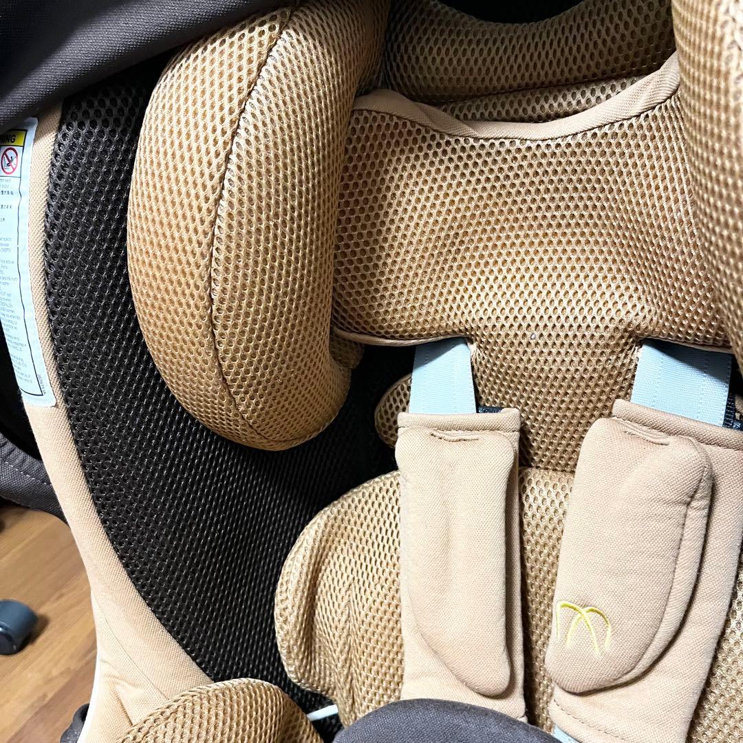 【極美品】エールベベ クルットNT2 チャイルドシート　シナモンブラウン