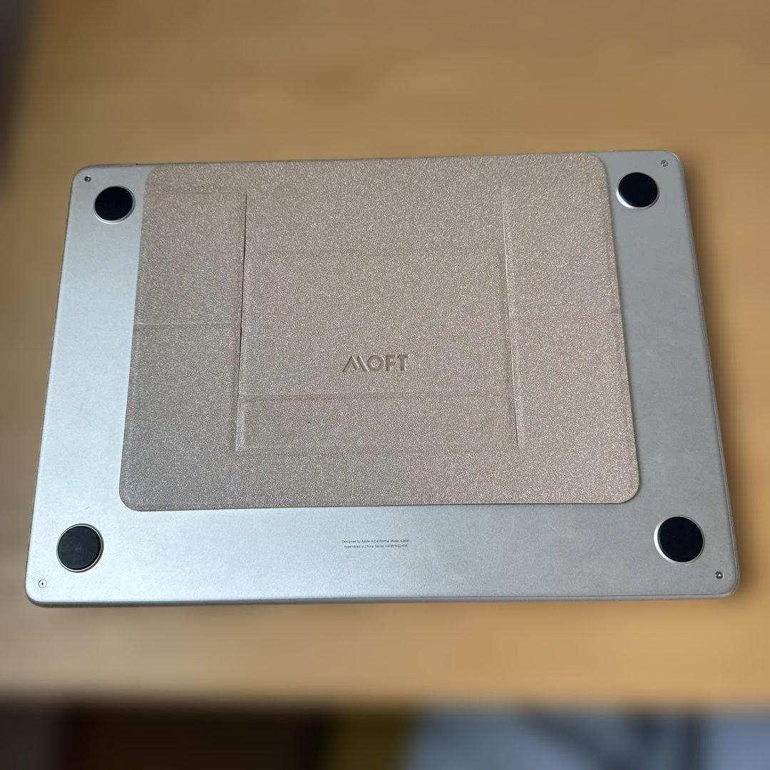 Apple MacBookAir M2 13.6インチ　8GB 256GB