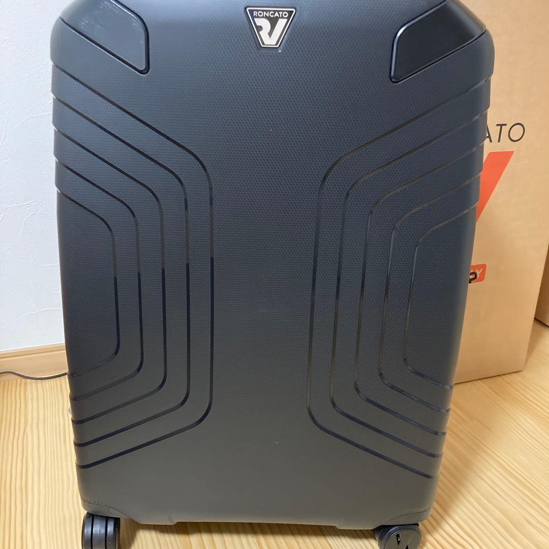 新品イタリア製キャリーケース　ロンカート　イプシロン68～74L ブラック