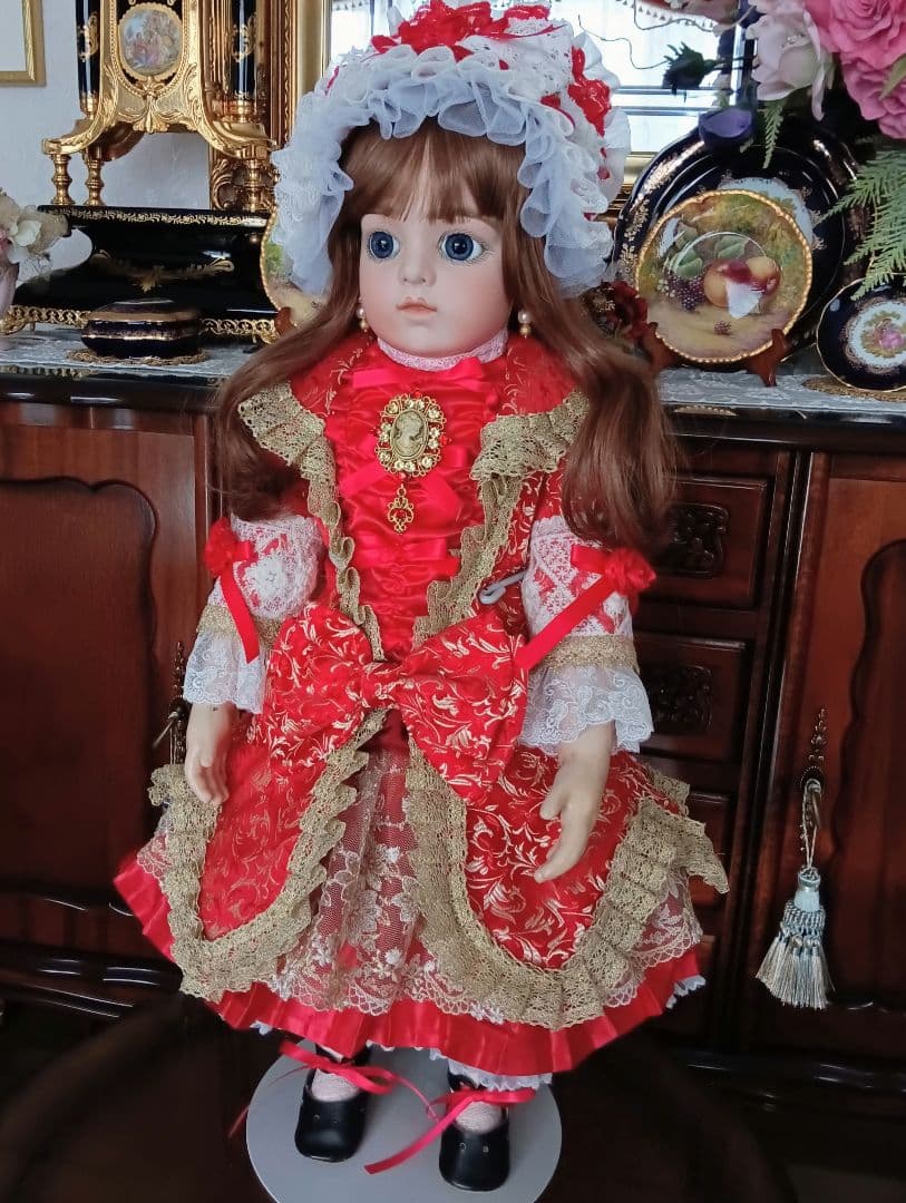 マルタ　ビスクドール❤️一足早いX'mas　大きな青い瞳のBruを貴方に！