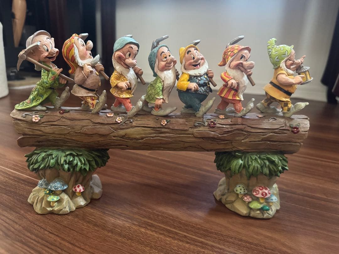 Disney Traditions 七人の小人 置物