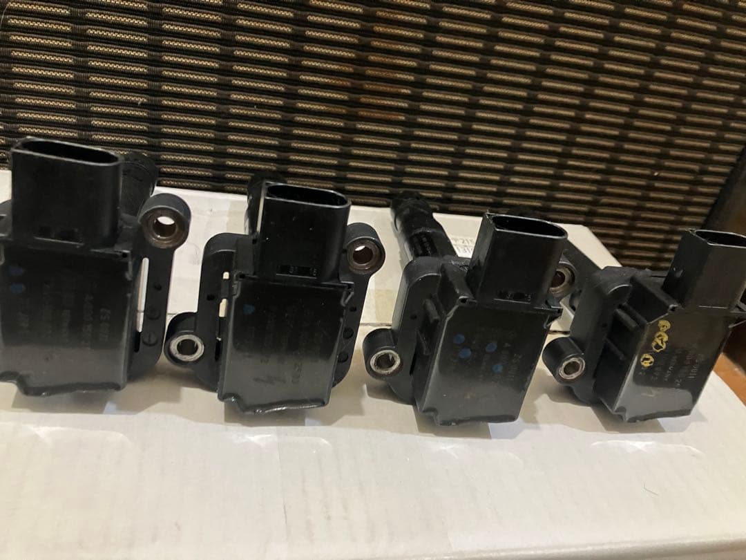 ベンツW212 M271 イグニッションコイル冷却パイプオイルフィルター新品など