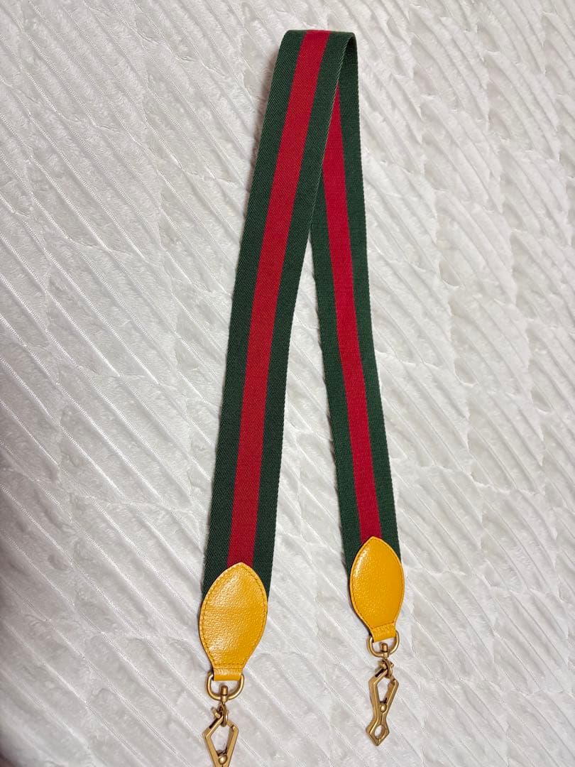 GUCCI ショルダーバック　ベルトのみ