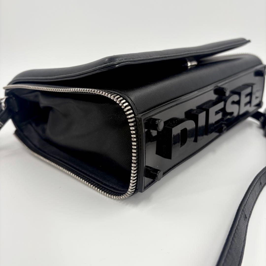 美品　DIESEL ディーゼル ショルダーバッグ レザー 黒 斜め掛け 834