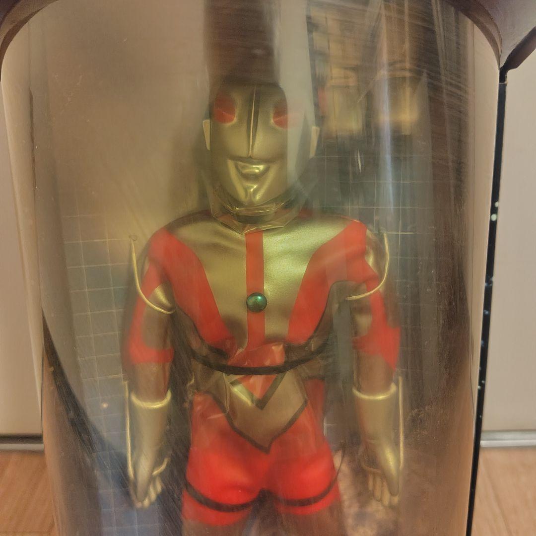 ニセウルトラマン 未開封フィギュア メディコム