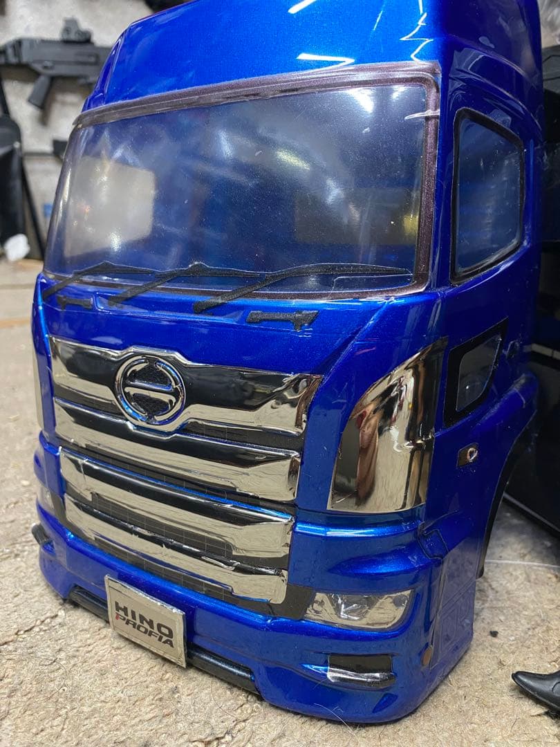 ABCホビー　1/10 ポリカボディ　日野プロフィア