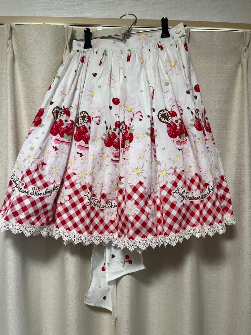 BABY,THE STARS SHINE BRIGHT パフェ柄スカート