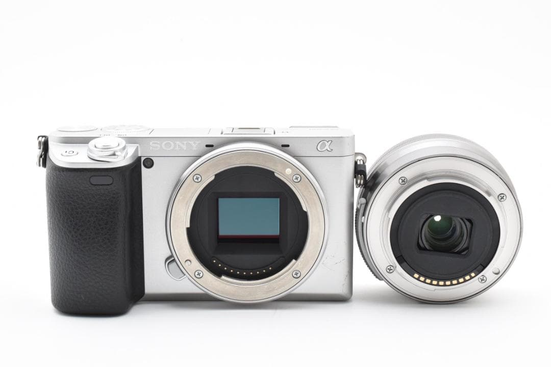 ■ショット数4857回■美品■SONY α6400 パワーズームキット