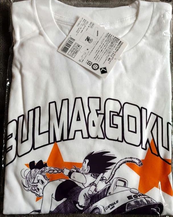 DRAGON BALL　Tシャツ　トートバッグ　ポーチ　缶バッジ セット