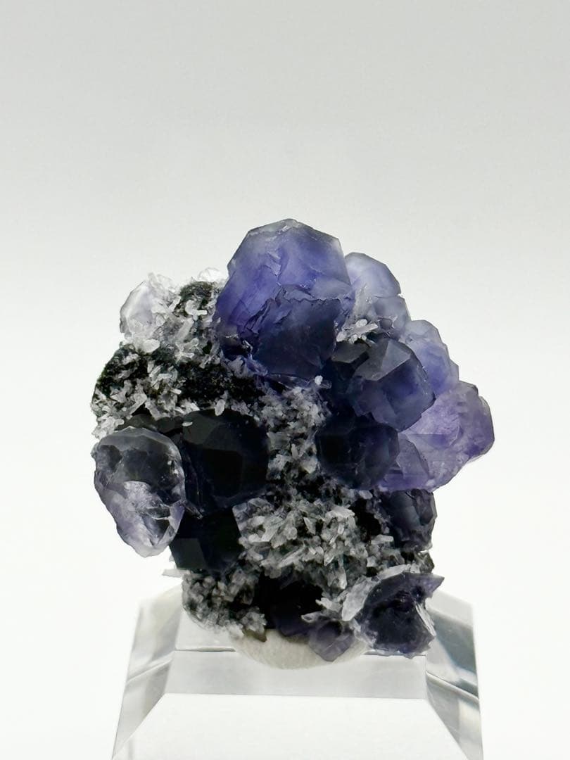 タンザナイトフローライト　原石　鉱物標本　天然石　蛍石