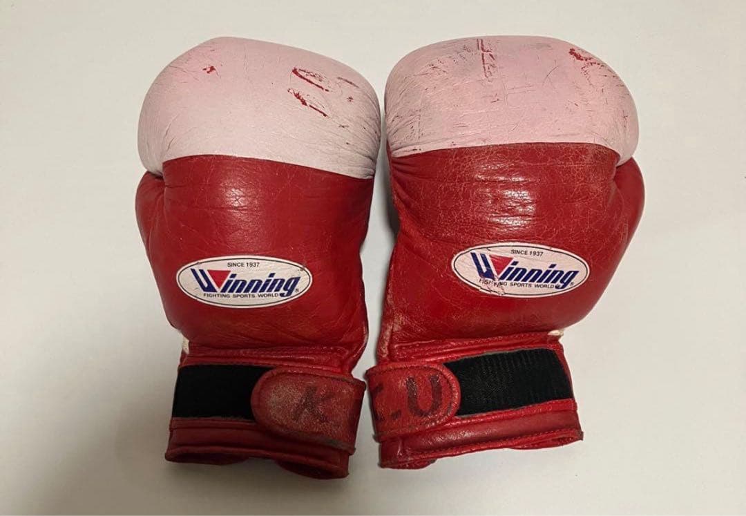 Winning アマチュアボクシンググローブ 10 oz レッド