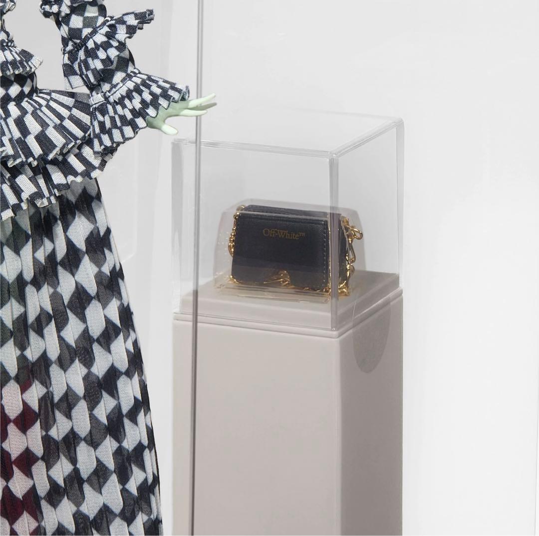 SF・ファンタジー・ホラー Off-White x Monster High Harmonie Ghoul