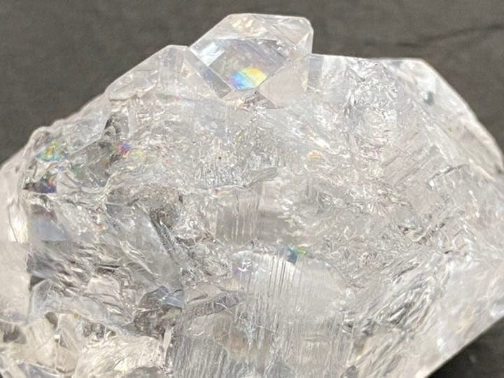 ダイヤモンドクォーツ　ハキマー　レインボー入り　49g