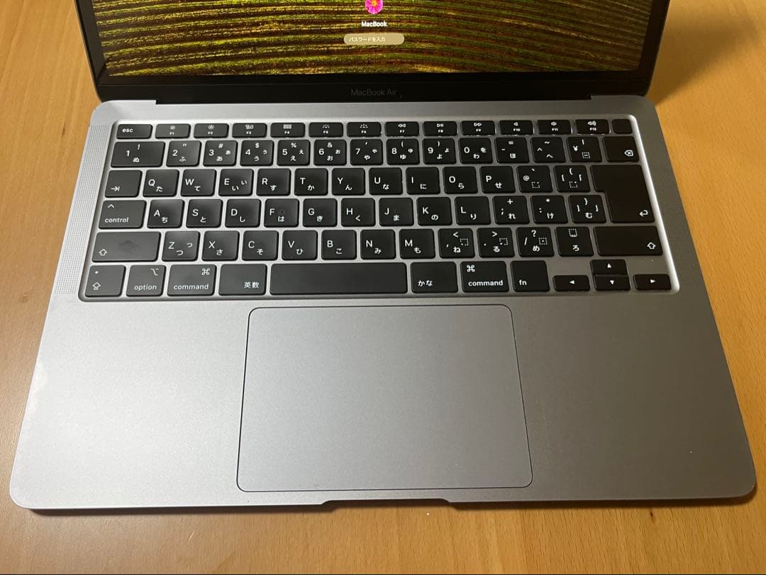 MacBook Air (i5 16GB 2020年)