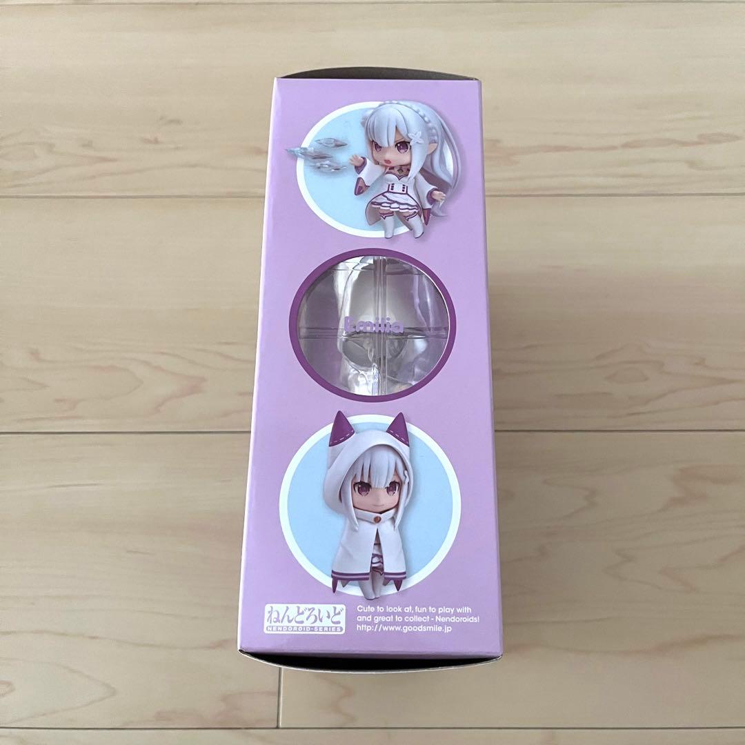 Re:ゼロ　リゼロ　ねんどろいど　エミリア