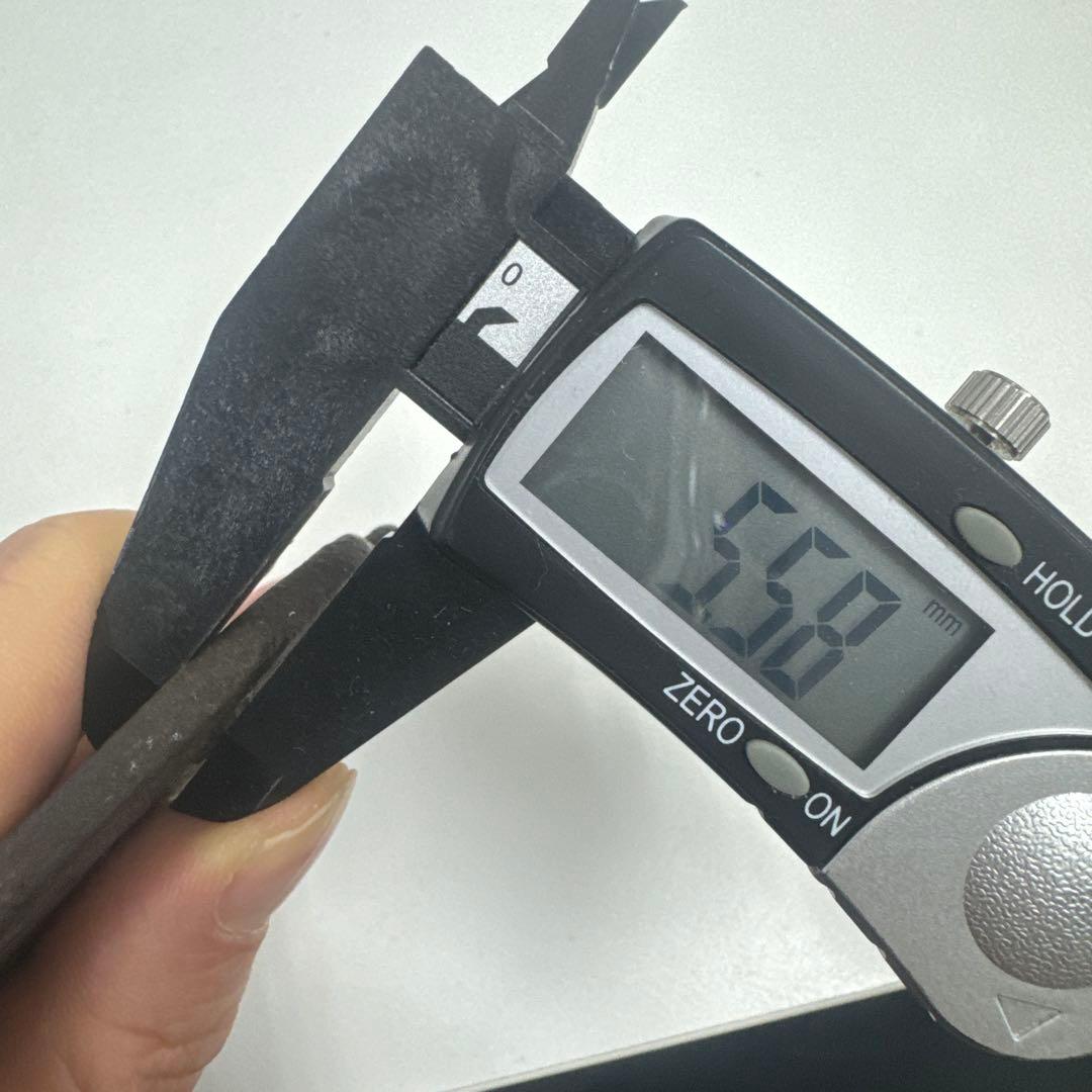 刀装具　龍模様の鍔