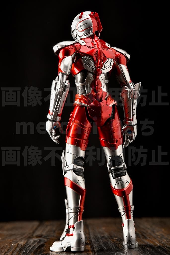 スリーゼロ ULTRAMAN (Anime Version) 1/6 フィギュア