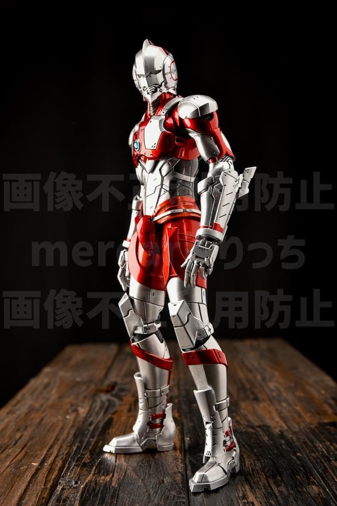 スリーゼロ ULTRAMAN (Anime Version) 1/6 フィギュア