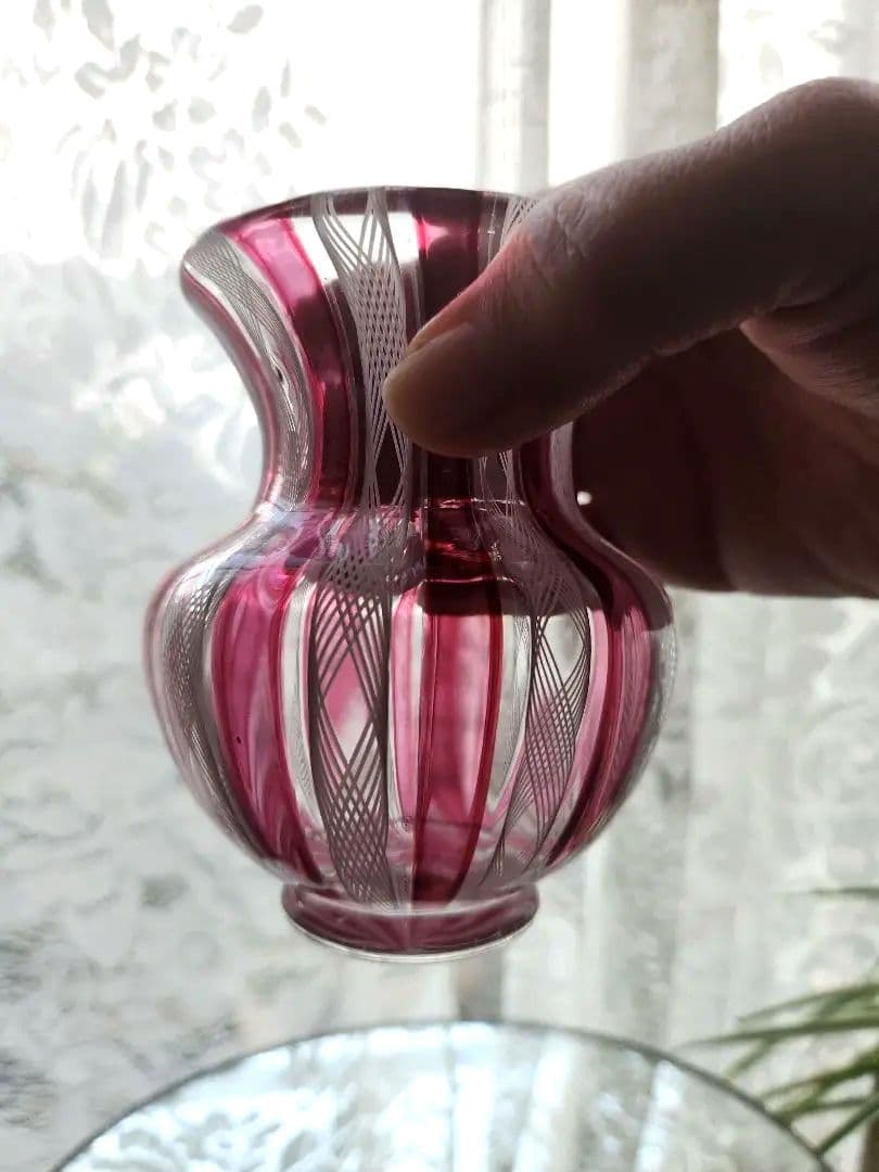 ベネチアガラス フレア型ガラス花瓶 ピンクストライプ