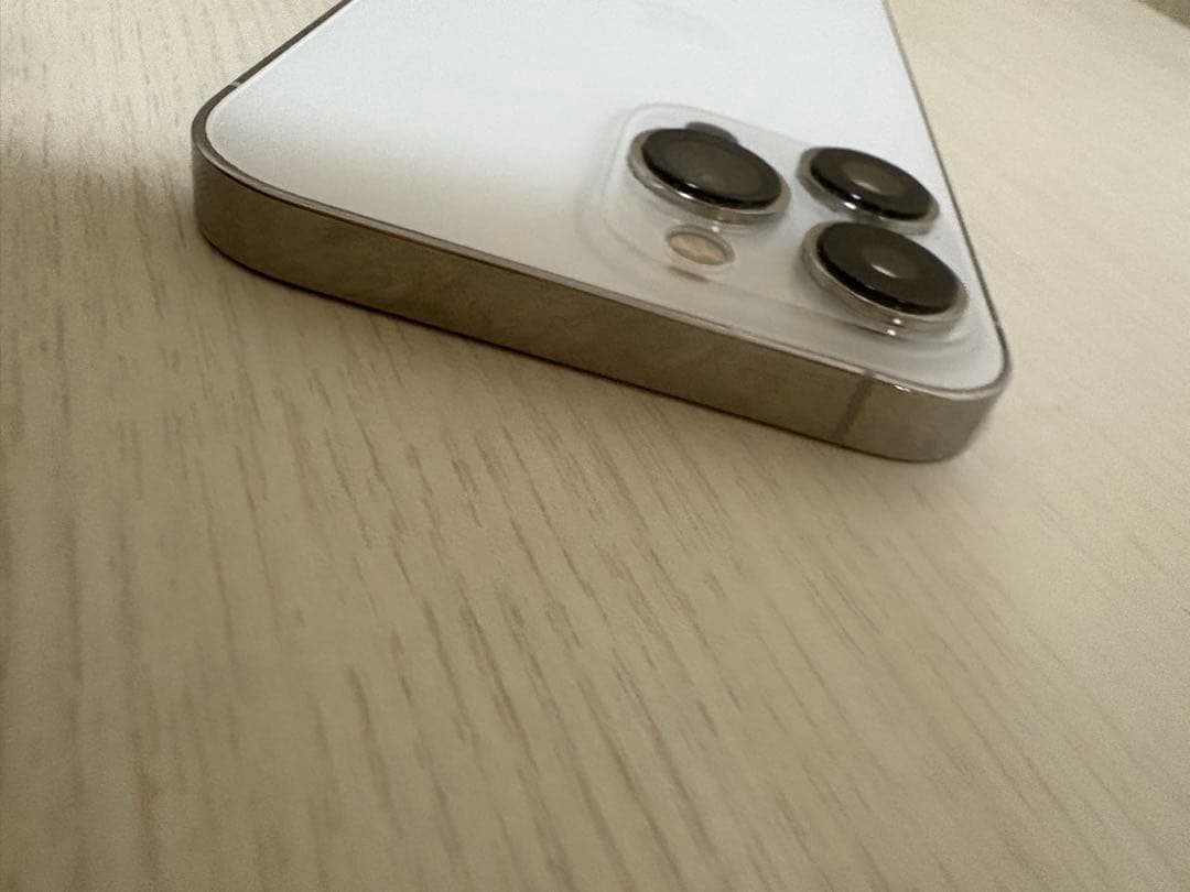 Apple iPhone 13 Pro ホワイト 256GB 今日だけ値下げ