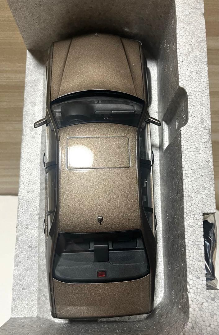 ディーラー特注 NOREV 1/18 Mercedes Benz S 600