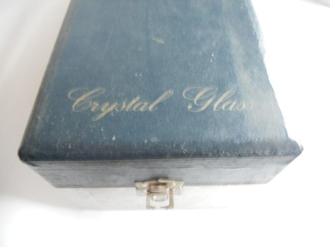 花瓶 スモーク クリスタルガラス 花瓶 美品 です。