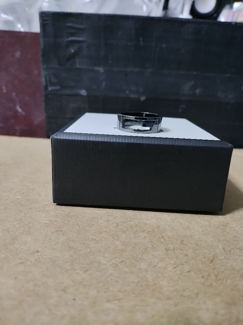 良好品 GUCCI グッチ シルバー925ブラックGリング 25号 高級感あり